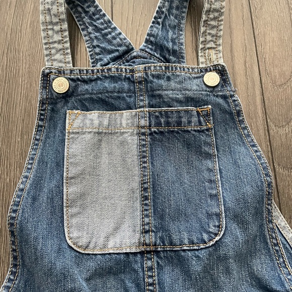 Kids overalls from Gap! - Picture 2 of 5